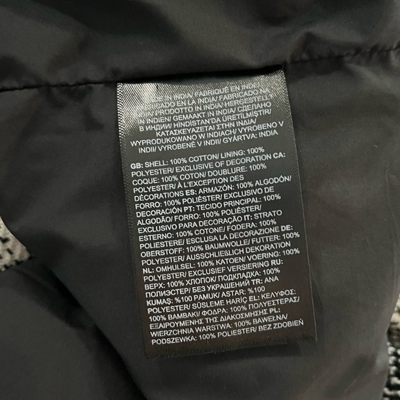 The North Face Valley Twill Utility Shacket - Picture 12 of 13